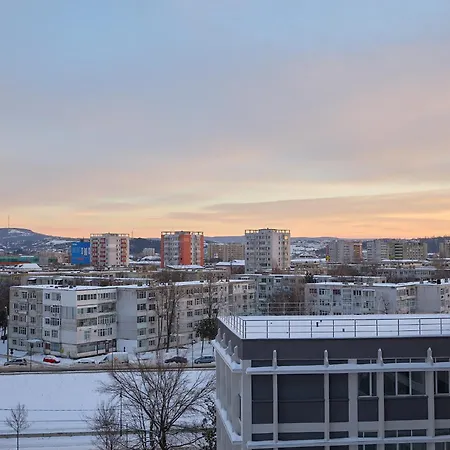 Cozy Collection Apartments At Palas Mall Iasi Exterior photo
